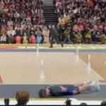 Cú trượt người 'cá chép hóa rồng' xin lỗi trọng tài của Yuji Nishida gây bão MXH 1