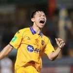 Tin Sốc: Trụ Cột U23 Việt Nam Hồ Văn Cường Đứt Dây Chằng, Nghỉ Thi Đấu 9 Tháng 1