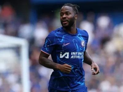 Raheem Sterling chính thức gia nhập Feyenoord: Bến đỗ mới sau khi rời Chelsea
