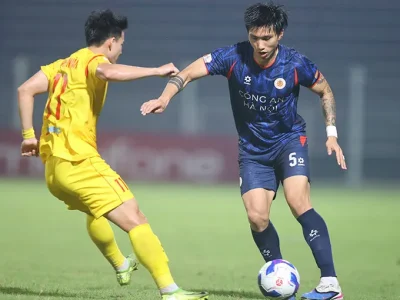 HLV Mano Polking lên tiếng: ‘Đoàn Văn Hậu vẫn là ngôi sao dù có chuyện gì xảy ra’