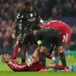 Thảm bại kép tại Anfield: Liverpool mất Ekitike, rời Champions League trong cay đắng 1