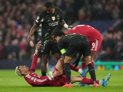 Thảm bại kép tại Anfield: Liverpool mất Ekitike, rời Champions League trong cay đắng