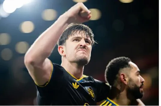 Harry Maguire choi tot trong chien thang cua MU truoc Arsenal.