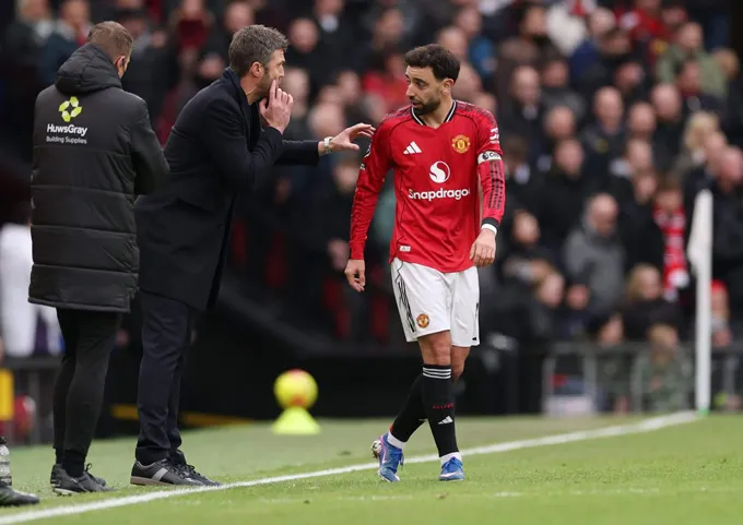 Carrick đang khai thác tối đa điểm mạnh của Fernandes