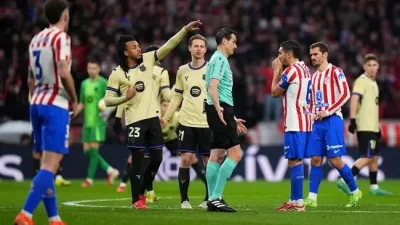 VAR Gây Bão: Frenkie de Jong Nổi Điên, Barca Thua Đau Vì Quyết Định 'Khó Hiểu' 1