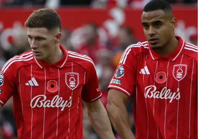 Fenerbahce vs Nottingham Forest: Trận Căng Như Dây Đàn, HLV Mới Cứu Rỗi Đội Khách?