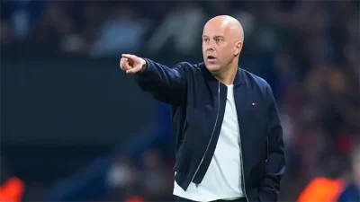 Slot tiết lộ 3 bí mật giúp Liverpool lội ngược dòng PSG: Anfield là vũ khí tối thượng? 1